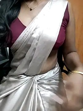 Tamilmallu-duskygirl03 online show from 03/09/26, 07:07