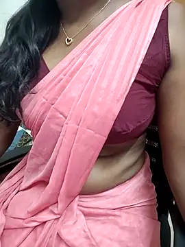 Tamilmallu-duskygirl03 online show from 04/26/26, 01:20