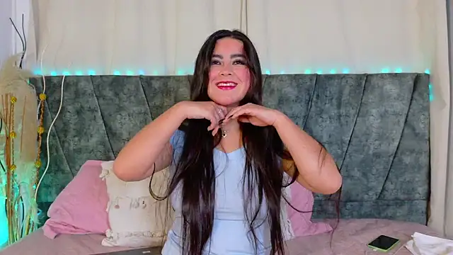 JulietaTorres  online show from 02/07/26, 03:43