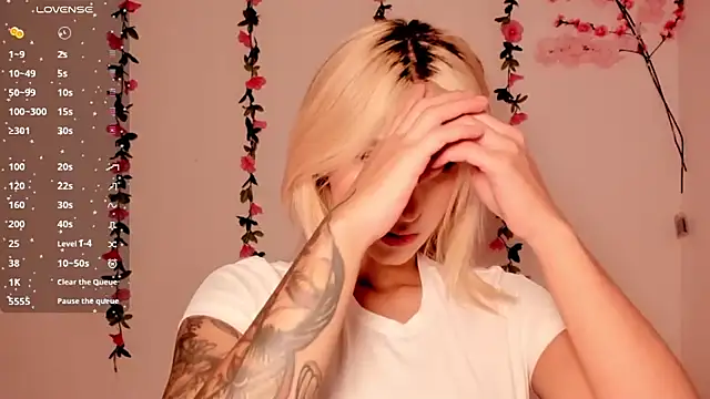 Ashleyroys 111 online show from 03/01/26, 06:10