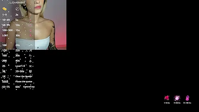 Snapshot of Ashleyroys_111 chatting on 06/10/26, 06:40 Ashleyroys 111 online show from 06/10/26, 06:40