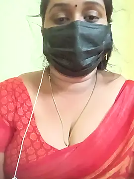 Snapshot of tamil-mala23 chatting on 10/16/25, 09:32 tamil-mala23 online show from 10/16/25, 09:32