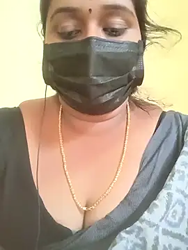 Snapshot of tamil-mala23 chatting on 11/01/25, 07:32 tamil-mala23 online show from 11/01/25, 07:32