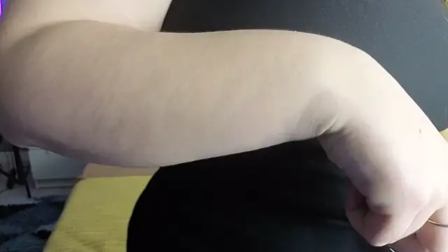 Passion-Blondy online show from 04/24/26, 07:16