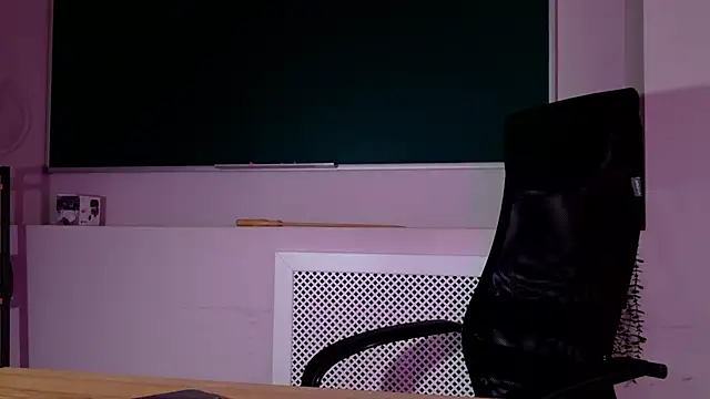 ClaireMathis online show from 05/22/26, 03:06