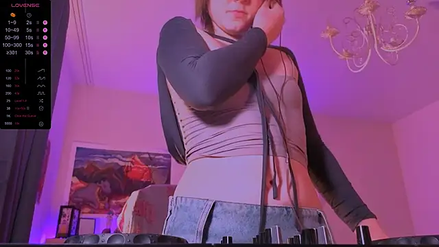 Snapshot of liquid0fluid0 chatting on 11/11/25, 08:42 liquid0fluid0 online show from 11/11/25, 08:42