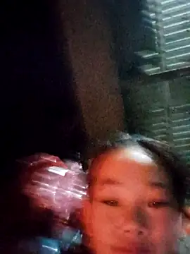 gio-thu online show from 12/22/25, 12:24