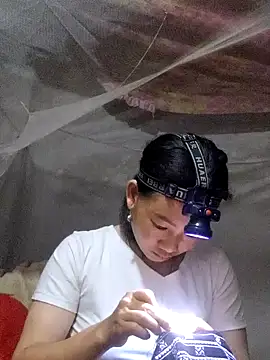 Snapshot of gio-thu chatting on 06/19/26, 01:48 gio-thu online show from 06/19/26, 01:48