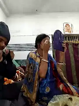 funnight4ubaby8456 online show from 12/19/25, 04:03