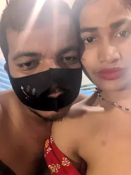 funnight4ubaby8456 online show from 04/03/26, 10:02