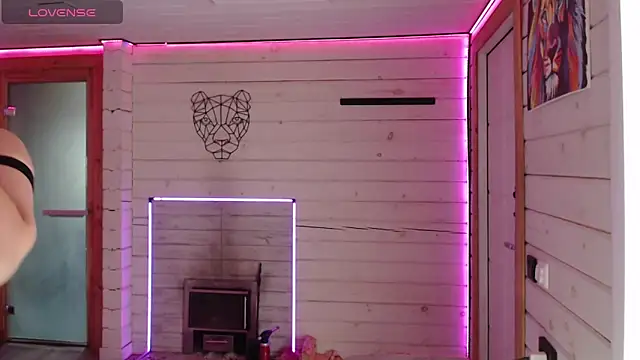 Snapshot of CandyBunie chatting on 02/06/26, 04:06 CandyBunie online show from 02/06/26, 04:06