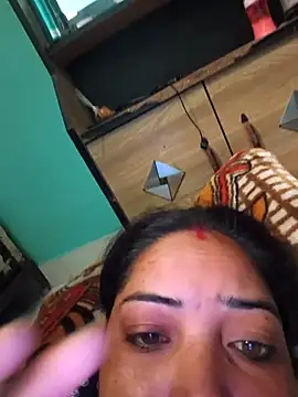 Snapshot of Ekta_bhabhi99 chatting on 04/08/26, 02:11 Ekta bhabhi99 online show from 04/08/26, 02:11