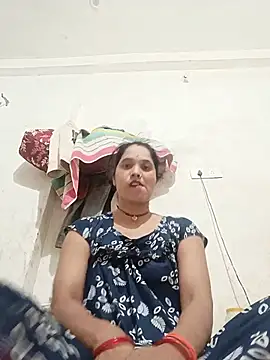 Snapshot of Cuty_tanya chatting on 05/30/26, 05:54 Cuty tanya online show from 05/30/26, 05:54