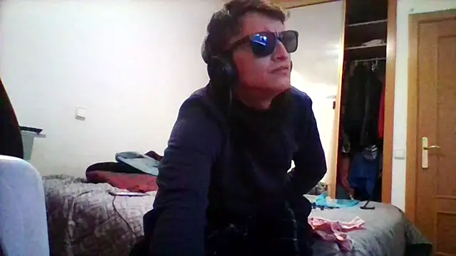 JerryelGato online show from 11/26/25, 01:28