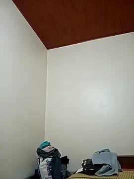 Snapshot of sipy- chatting on 10/16/25, 12:06 sipy- online show from 10/16/25, 12:06