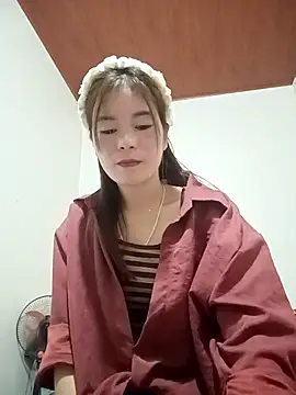 Snapshot of sipy- chatting on 11/09/25, 10:19 sipy- online show from 11/09/25, 10:19