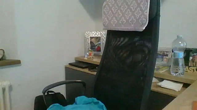 Kawayleo online show from 12/05/25, 09:29