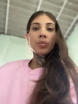 casalskunk online show from 10/21/25, 06:52