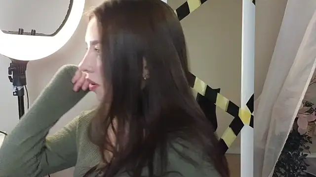 Snapshot of Sandy_Steel chatting on 11/01/25, 09:17 Sandy Steel online show from 11/01/25, 09:17