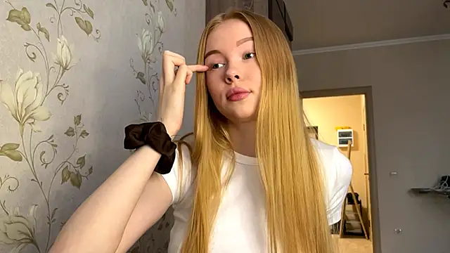 RaguelNicksons online show from 10/20/25, 09:43