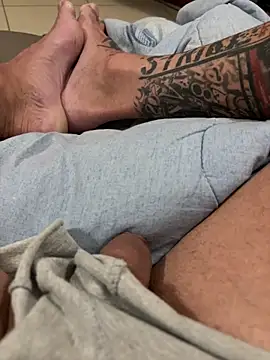 Sexy-feet78 online show from 10/08/25, 08:28