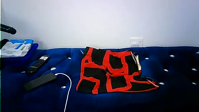 Ntokozo290 online show from 11/20/25, 06:35