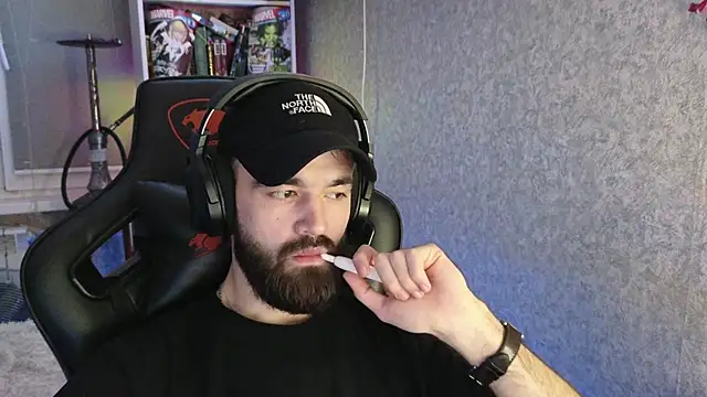 Nik Namee online show from 12/03/25, 11:47