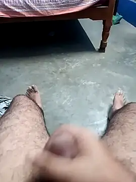 TrainedBend28 online show from 10/18/25, 07:14