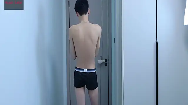 sexyboy-lele online show from 10/29/25, 11:23