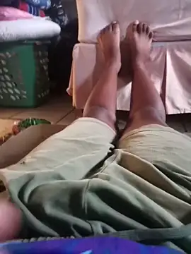 Snapshot of Thaps_deDick chatting on 10/14/25, 02:51 Thaps deDick online show from 10/14/25, 02:51