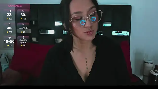 SussySunny  online show from 04/11/26, 04:17