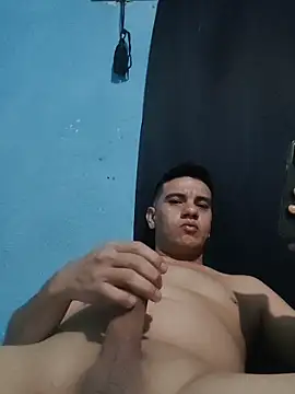 Aturo77 online show from 11/28/25, 05:43