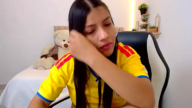 zara cute online show from 07/07/26, 12:09