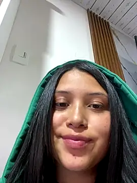 Snapshot of Tammy_Carterr_ chatting on 12/15/25, 10:47 Tammy Carterr online show from 12/15/25, 10:47