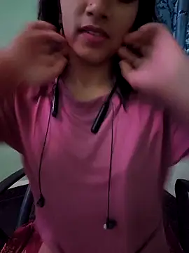 Snapshot of Royal_Shona chatting on 11/28/25, 07:27 Royal Shona online show from 11/28/25, 07:27