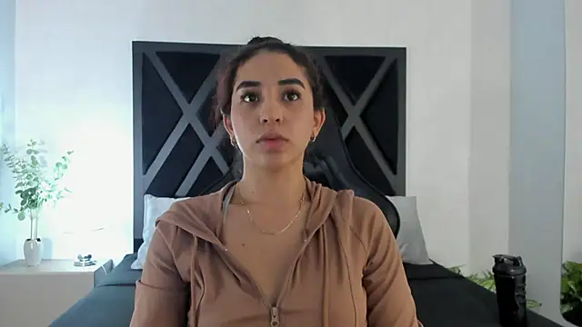 Vittoria Conti  online show from 06/30/26, 05:36