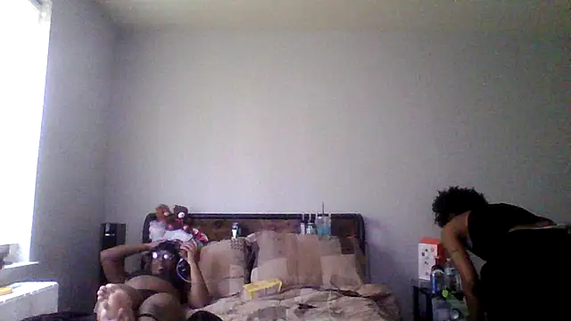 dezzidavill online show from 04/03/26, 07:12