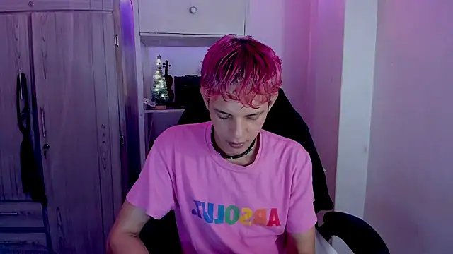 tylernova online show from 12/03/25, 03:36