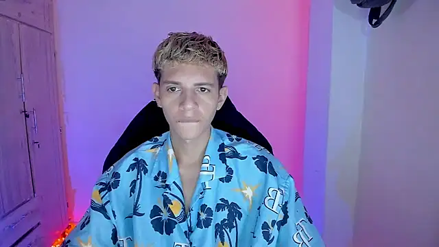 tylernova online show from 02/01/26, 04:00