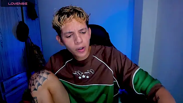 tylernova online show from 03/22/26, 03:21