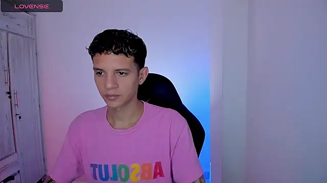 tylernova online show from 05/03/26, 03:01