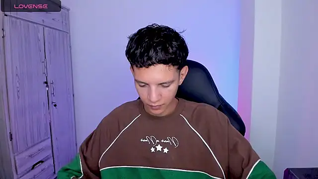 tylernova online show from 05/17/26, 03:04