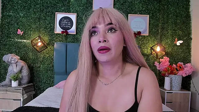 Kiaraa88 online show from 11/11/25, 12:05