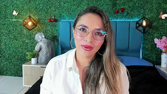 Kiaraa88 online show from 07/21/26, 07:49