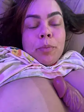 Fernandinhacarioca021rj online show from 04/05/26, 12:13