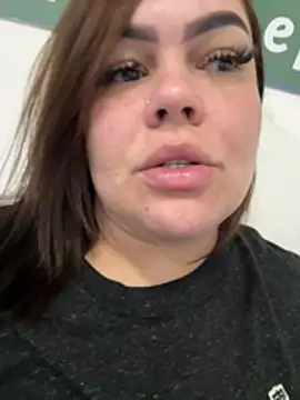 Fernandinhacarioca021rj online show from 05/29/26, 06:06