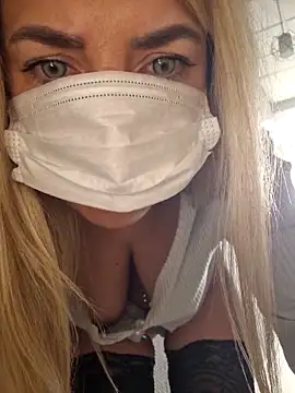 Snapshot of Libertine6259 chatting on 04/07/26, 07:09 Libertine6259 online show from 04/07/26, 07:09