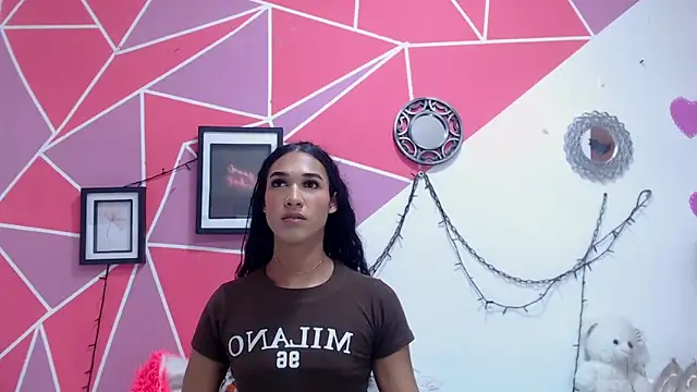 Tifany Adams online show from 11/01/25, 08:22