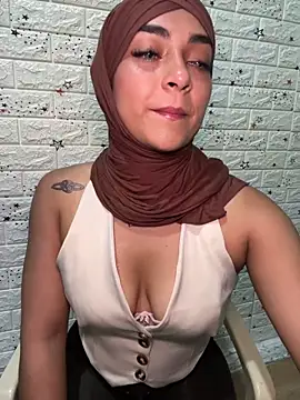 Snapshot of CelestSkyy chatting on 12/03/25, 08:40 CelestSkyy online show from 12/03/25, 08:40