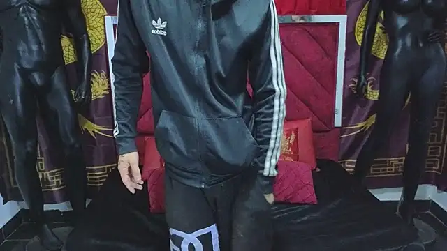 Pride couple online show from 10/27/25, 11:20